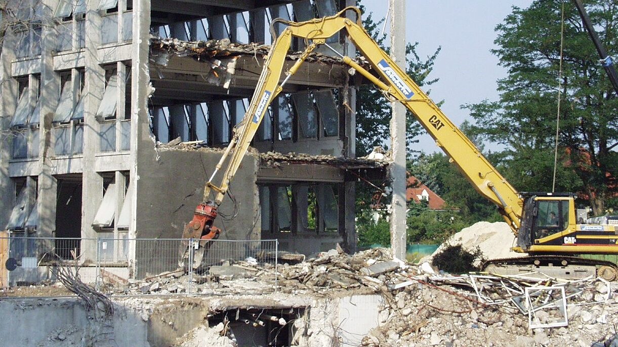 Ansicht eines Gebaeuderueckbaus